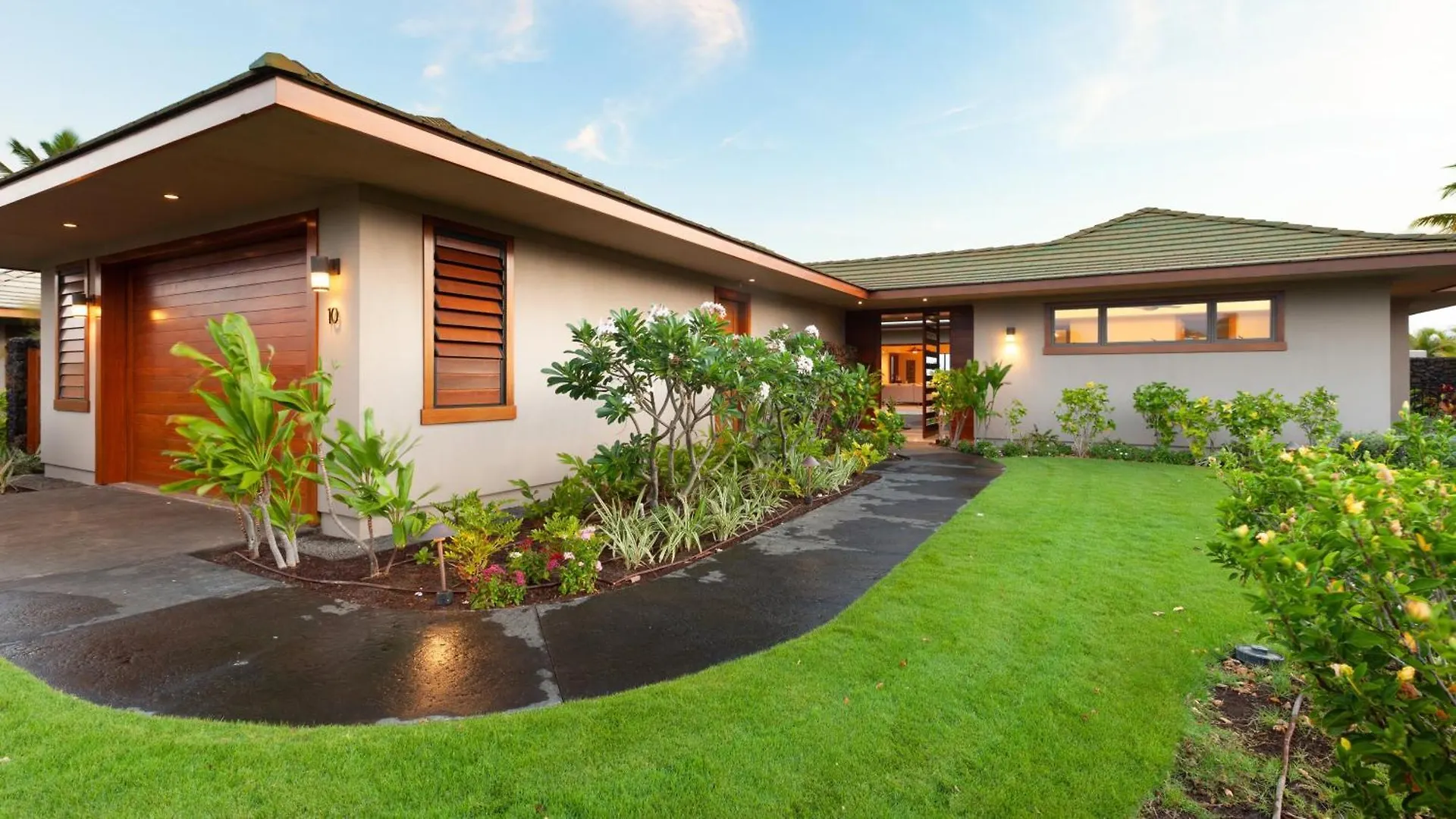 Elegant Escape Elegant 4Br Laulea Home With Pool And Ocean View Waikoloa 0*,
