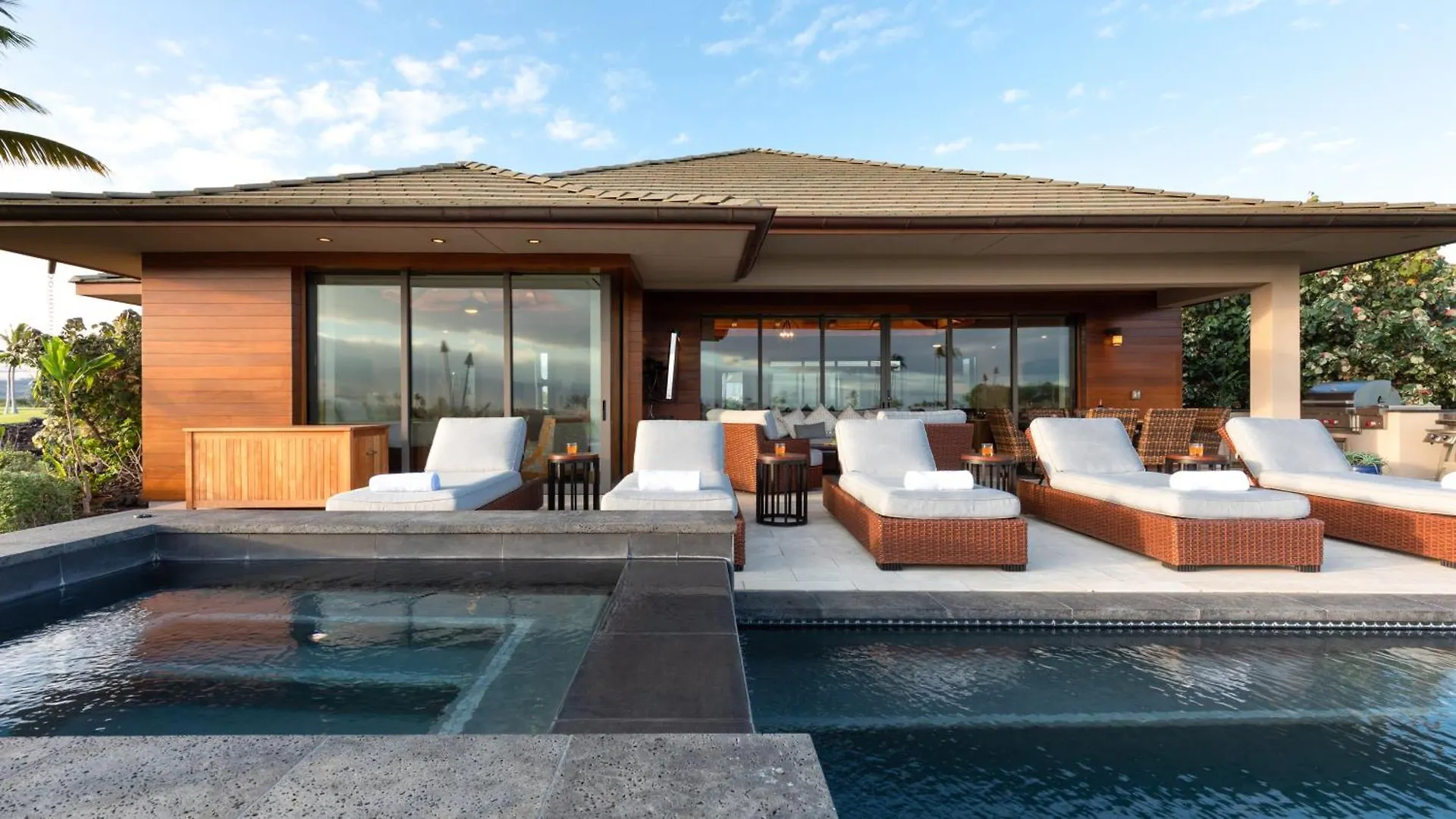 Elegant Escape Elegant 4Br Laulea Home With Pool And Ocean View Waikoloa Holiday home