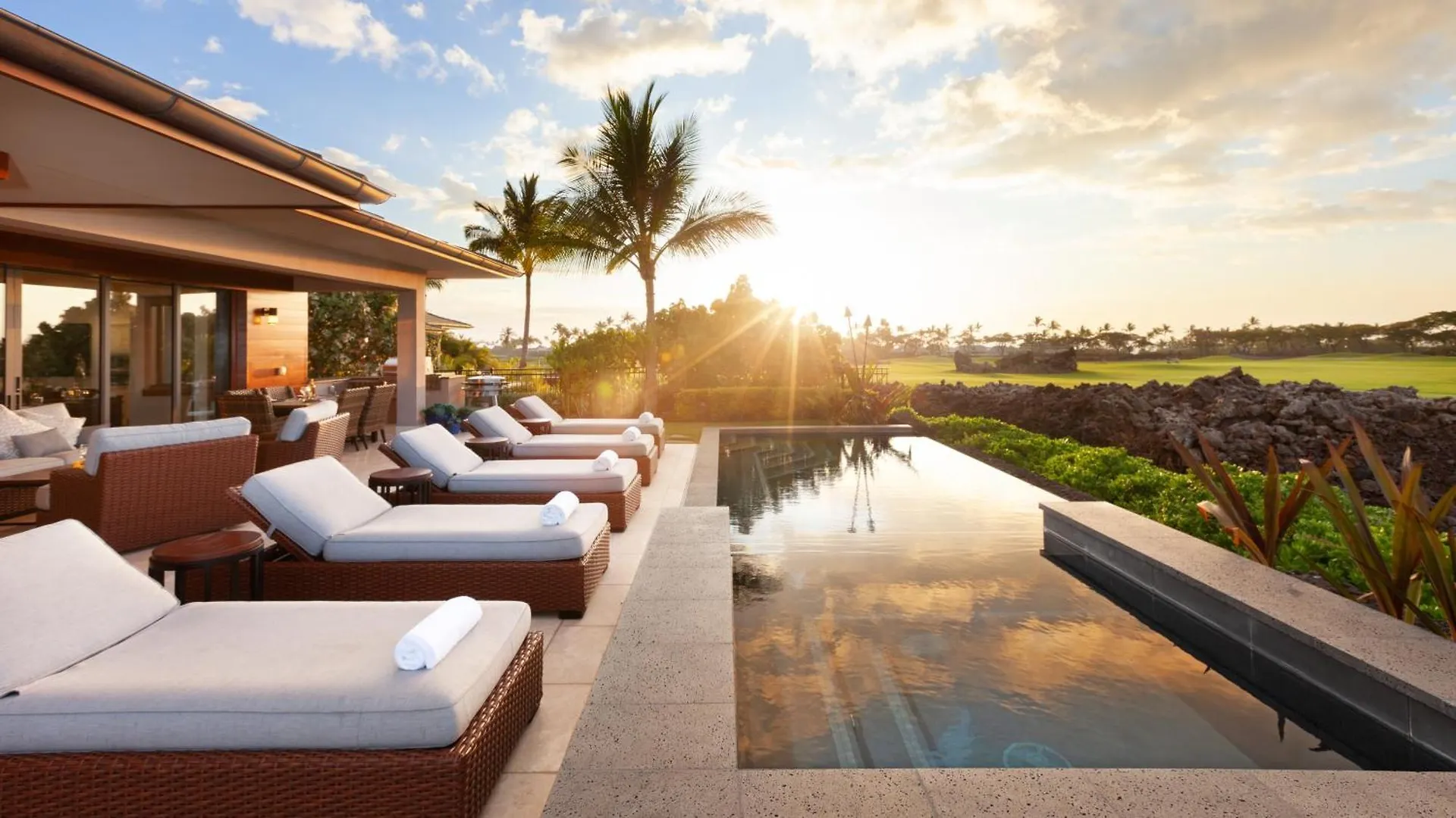 Elegant Escape Elegant 4Br Laulea Home With Pool And Ocean View Waikoloa Holiday home